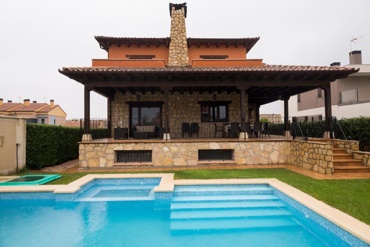 فيلا La Casa De Anver لا لاستريلا المظهر الخارجي الصورة